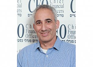 Josh Siegel (הגדל)